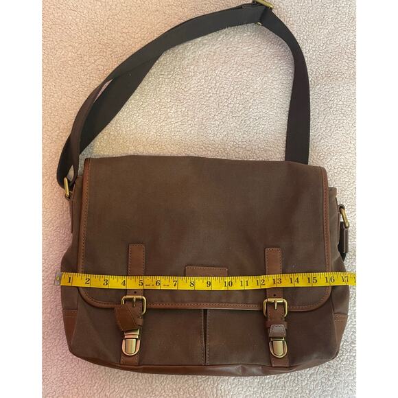 Fossil Canvas Messenger Bag Laptop Shoulder Satchel Strap Brown With pockets - Picture 10 of 11